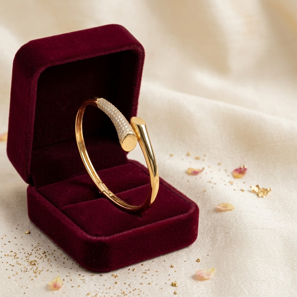 Luxe Pavé Crystal Statement Kada Bangle