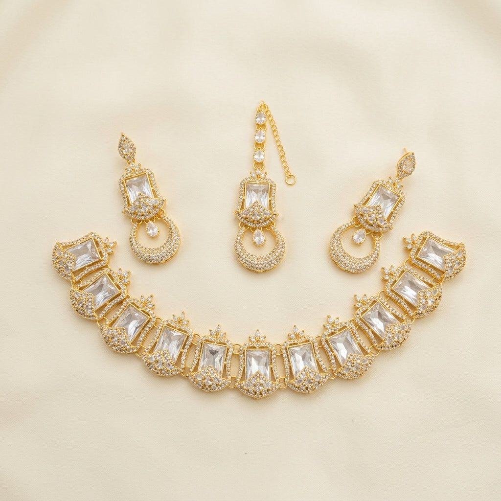 Crown Crystal Choker
