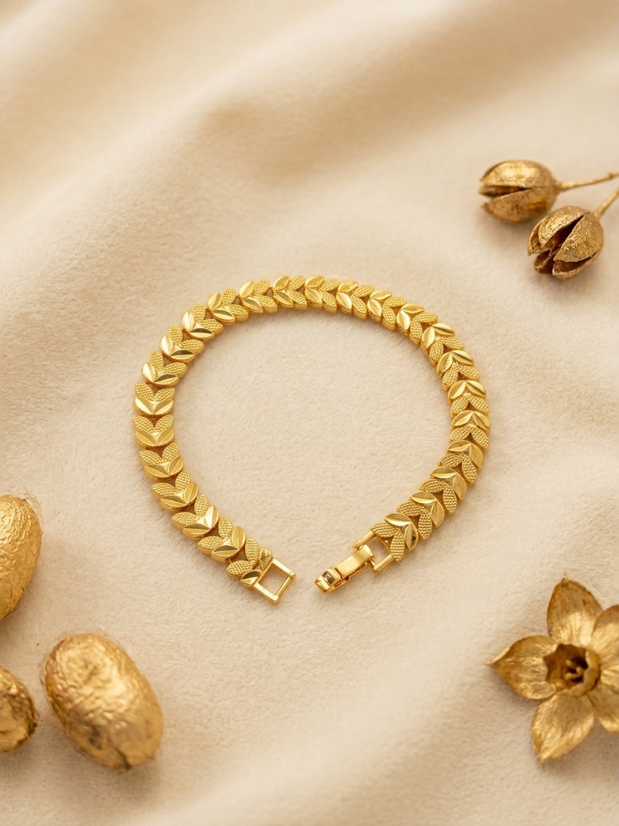 Lumière Articulated Gold-Tone Link Bracelet