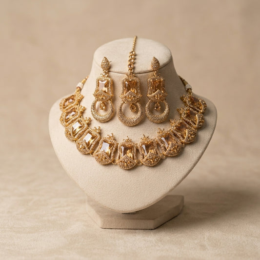 Crown Crystal Choker