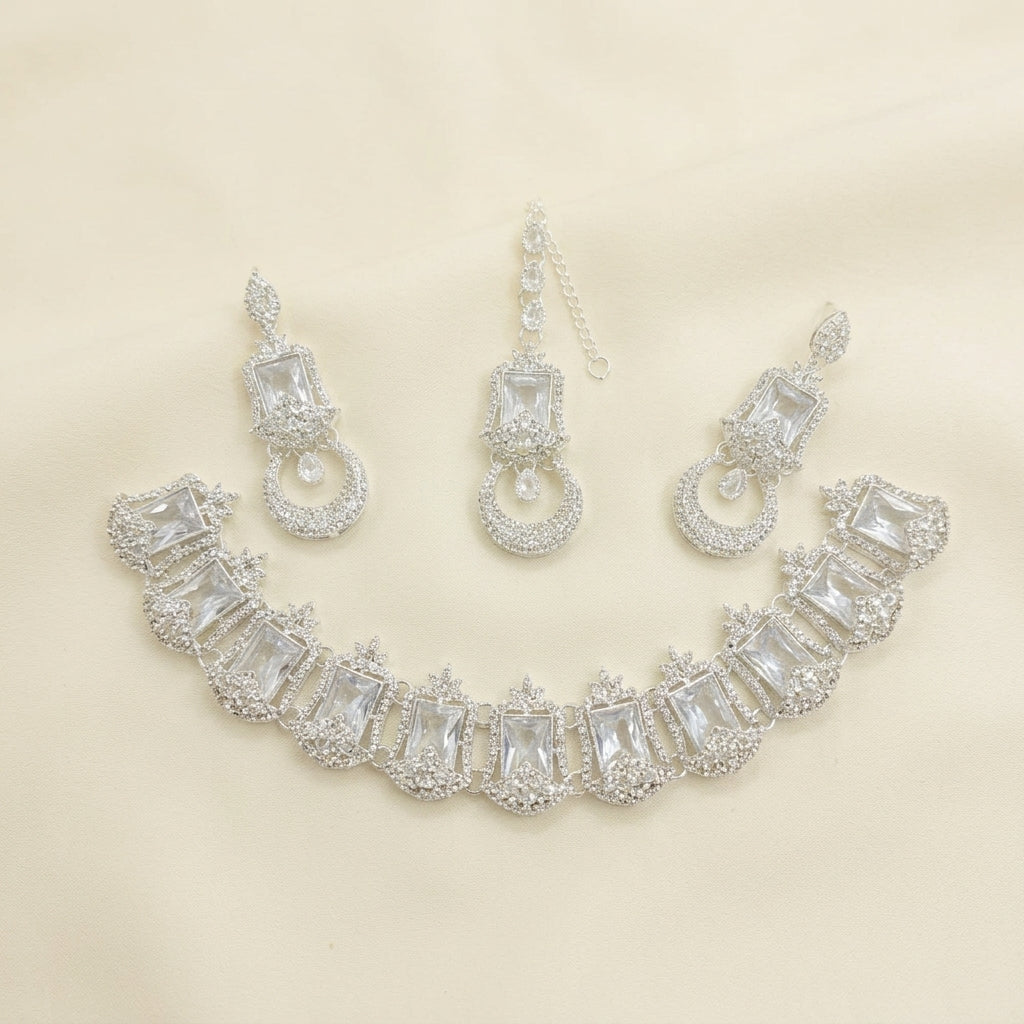 Aura Crystal Crown Choker