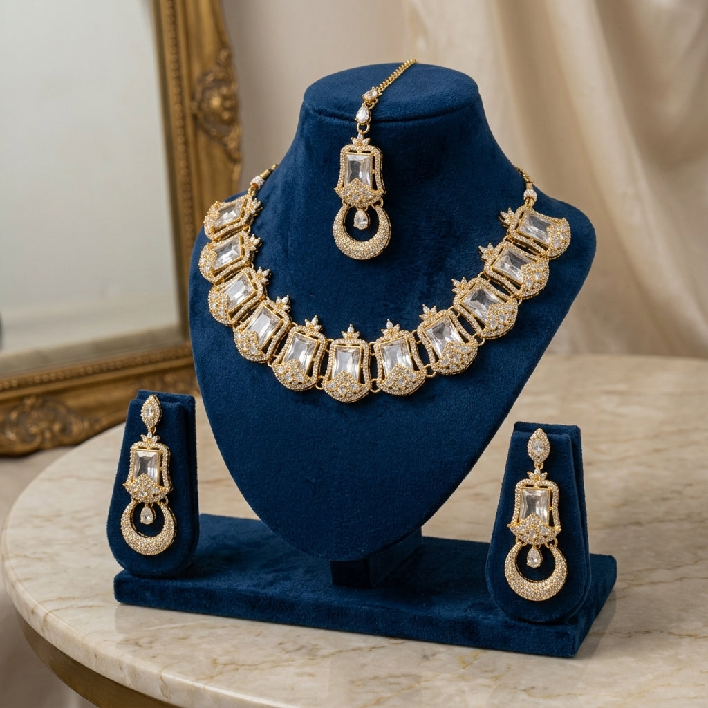 Crown Crystal Choker